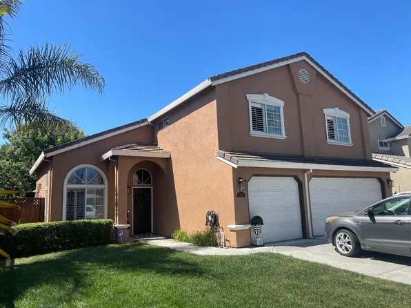 751 La Baig Dr, Hollister, CA 95023