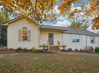 3078 Old Greenbrier Pike, Greenbrier, TN 37073