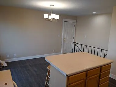 1125 E Fallbrook Way — Photo 10