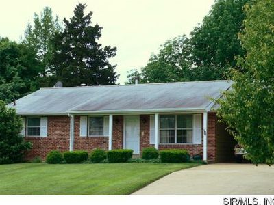 2007 Golfview Dr, Collinsville, IL, 62234