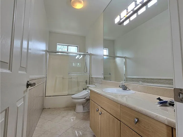8219 Somerset Pl — Photo 28