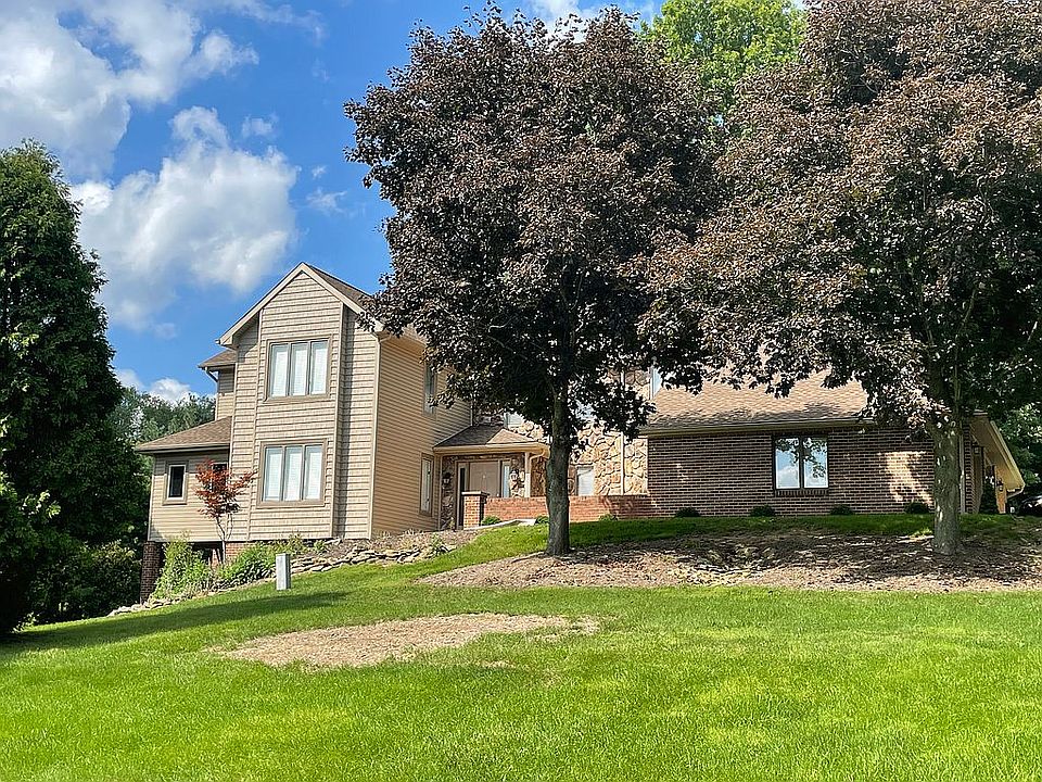 1st image of 387 Donahey Ave NE