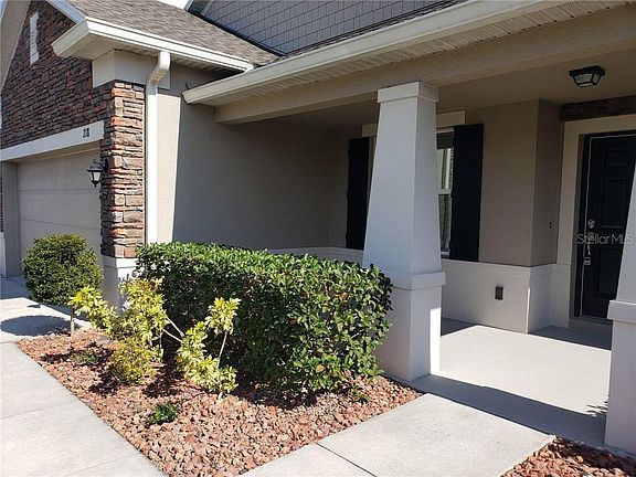 3rd image of 218 Barrington Dr