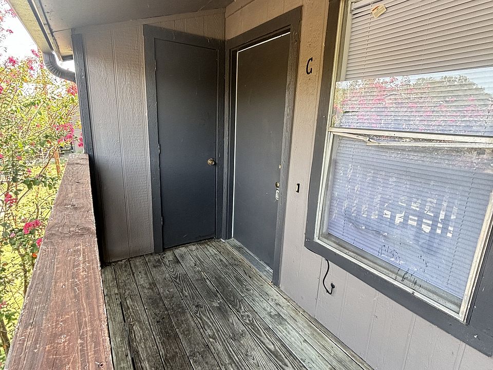 1st image of 825 Bracewood Cir APT C