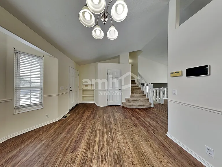 1484 N 400 W — Photo 8