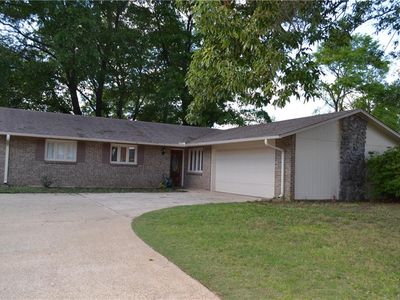 650 Sandhurst Dr, Montgomery, AL, 36109