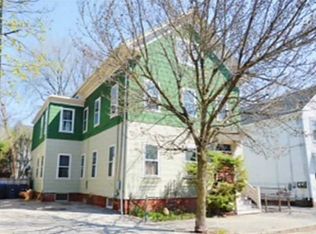 21 Willow St, Providence, RI 02909