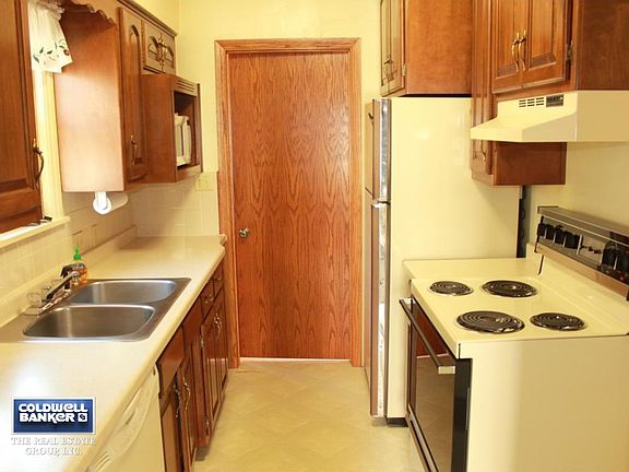 Complete appliance package!