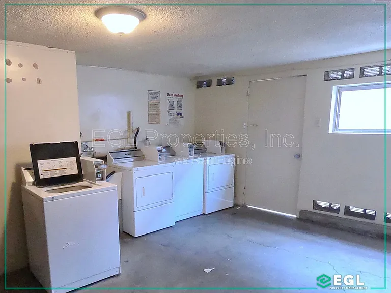 1006 N Orange Grove Ave #7 — Photo 16