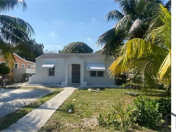894 NW 108th St, Miami, FL