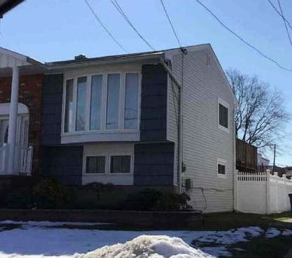 5th image of 806 Allwyn St