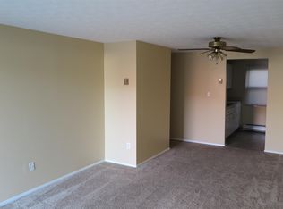 316 W 5th St APT 3, Marysville, OH