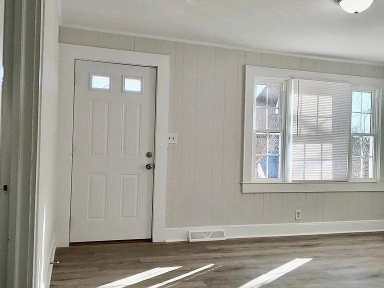 609 Hickory Ave — Photo 13