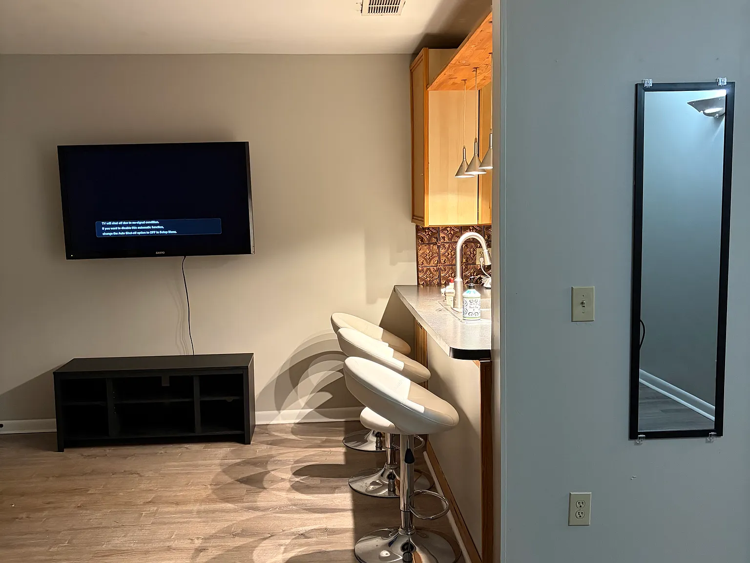 4 bed, 1137 sqft, $600 — Photo 4