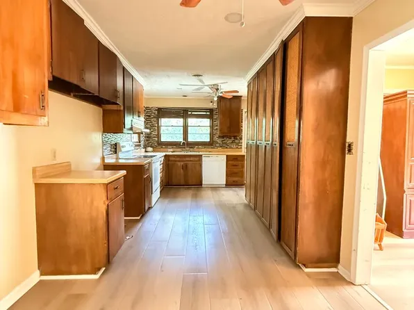 1434 E Audubon Rd, Montgomery, AL 36111