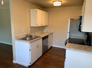 1609 Maple Ln APT C6, Kent, WA 98030