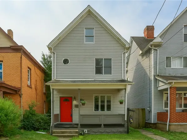 435 Eleanor St, Pitcairn, PA 15140