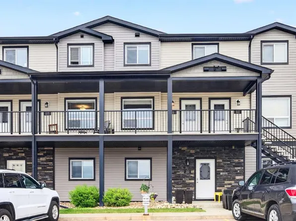 81 W Willow Rd #111, Blackfalds, AB T4M 0J3