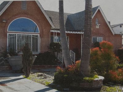 656 Laconia Blvd, Los Angeles, CA, 90044