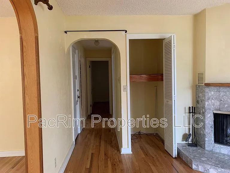 1303 H St #1 — Photo 7