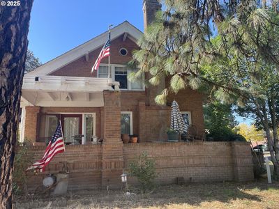 401 S College St, Newberg, OR, 97132