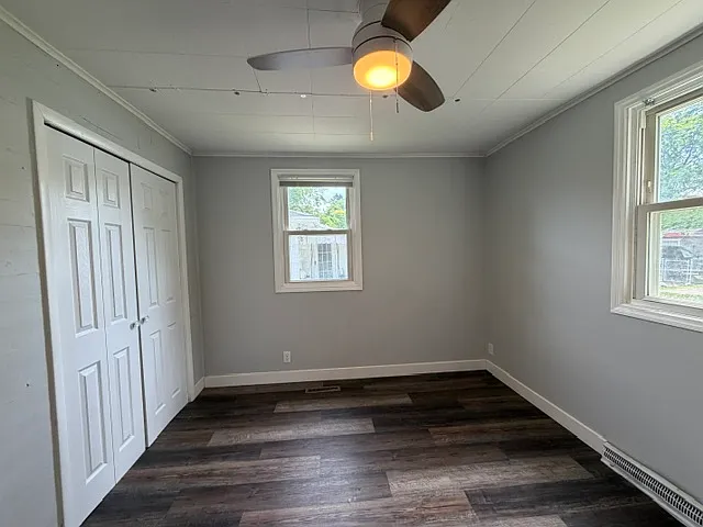 1214 Queen St — Photo 16
