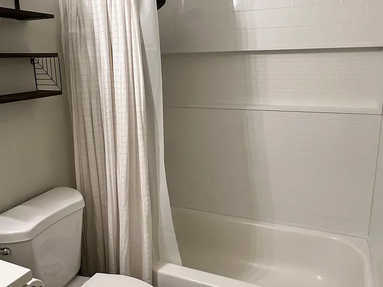 5513 Shaver Ct — Photo 11