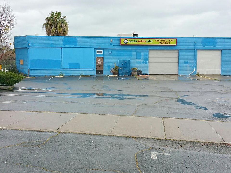 1st image of 40 N Parkside Dr