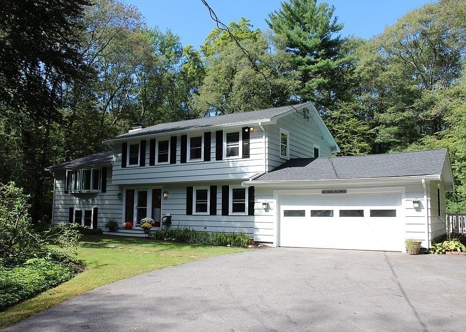 1st image of 366 Farm Ln