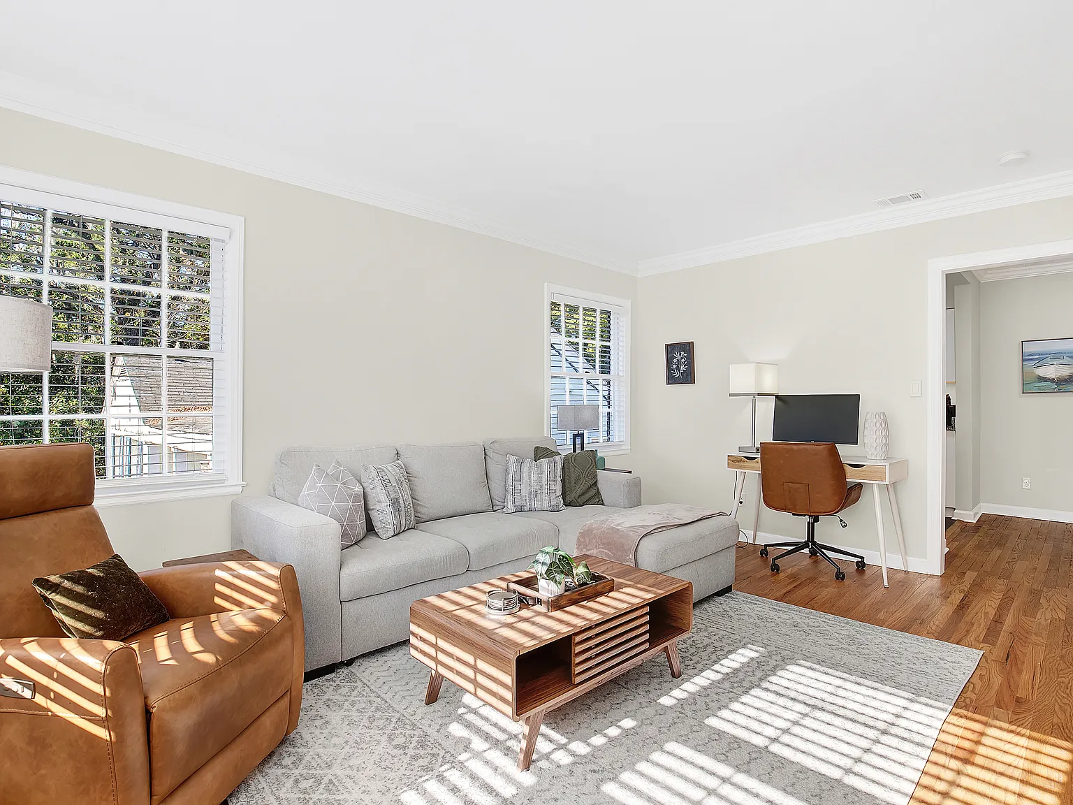 1 bed, 900 sqft, $2,500 — Photo 1