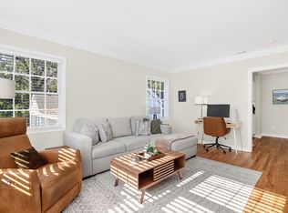 6 W 51st St #4, Savannah, GA 31405