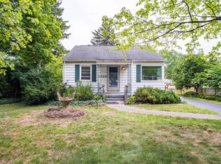 3228 Mountview Rd, Upper Arlington, OH 43221