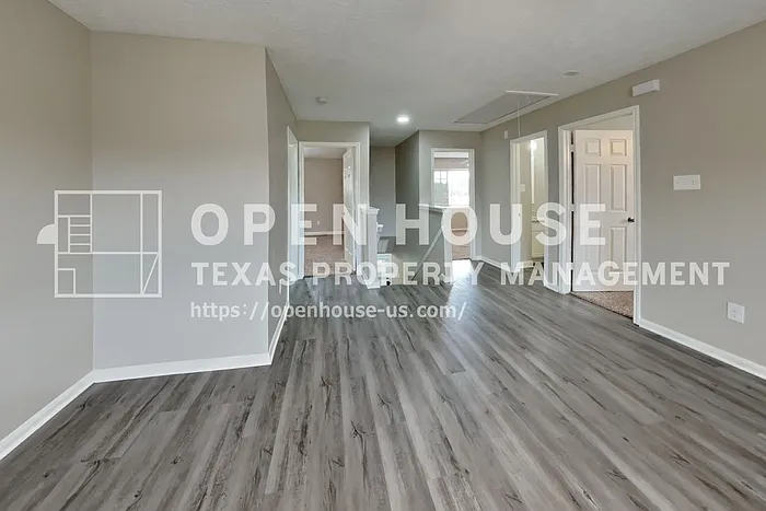21884 Whispering Forest Dr — Photo 17