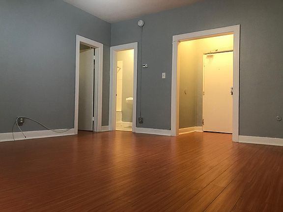 5th image of 661 Shatto Pl #207