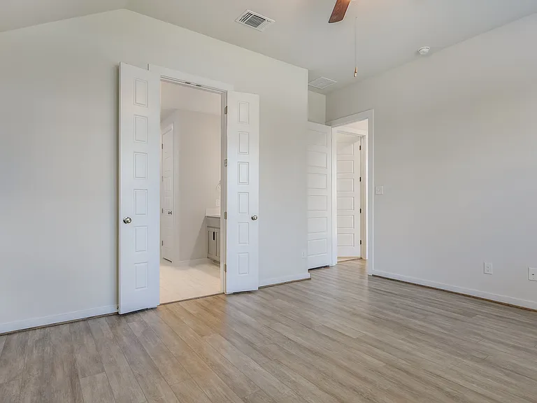 4326 Frankfurt Ln — Photo 21