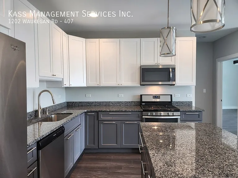 1202 Waukegan Rd, Glenview, IL — Photo 159