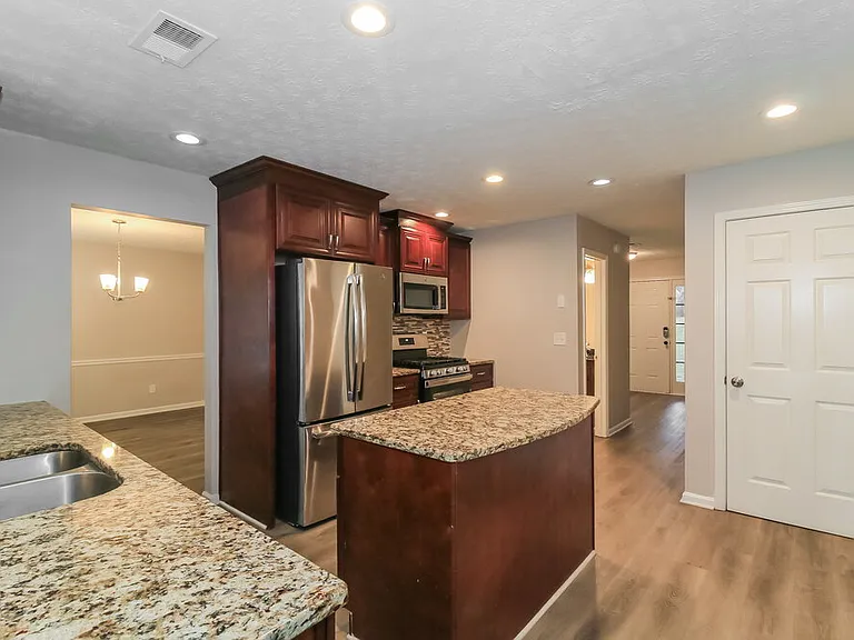 2597 Oslo Ct — Photo 9