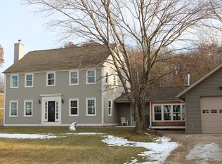 S5580 Rockwood Rd, Viroqua, WI 54665