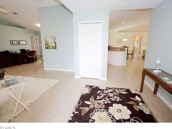 4th image of 4009 NW 41st Ave