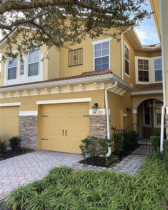 1st image of 100 Canterbury Bell Dr