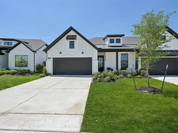 7611 Leaping Stag Ln, Katy, TX 77493