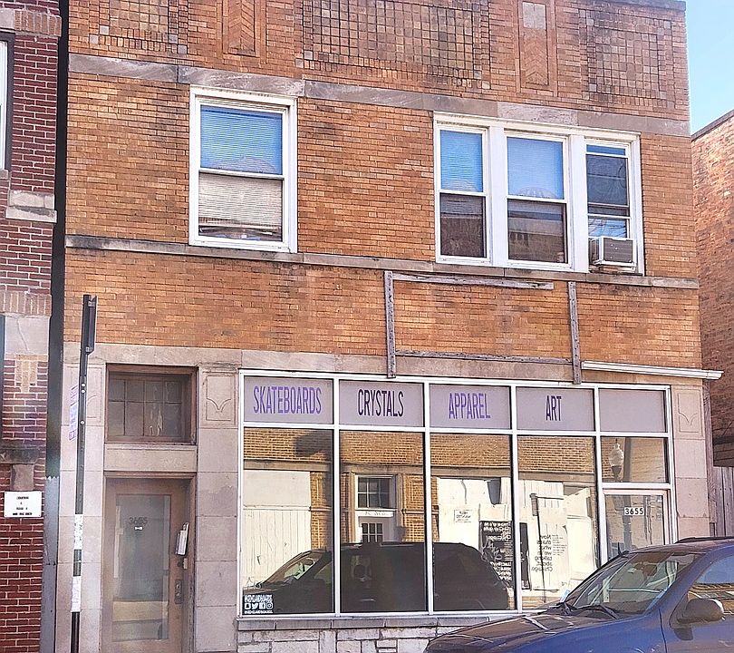 1st image of 3655 W Montrose Ave