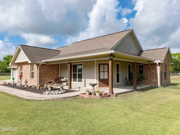 316 Coon Rd, New Iberia, LA 70563