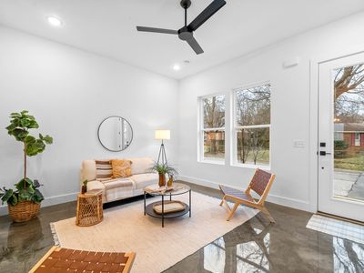686 Anderson Ln, Madison, TN, 37115