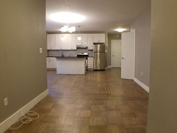 2nd image of 3660 Waldo Ave APT 7J