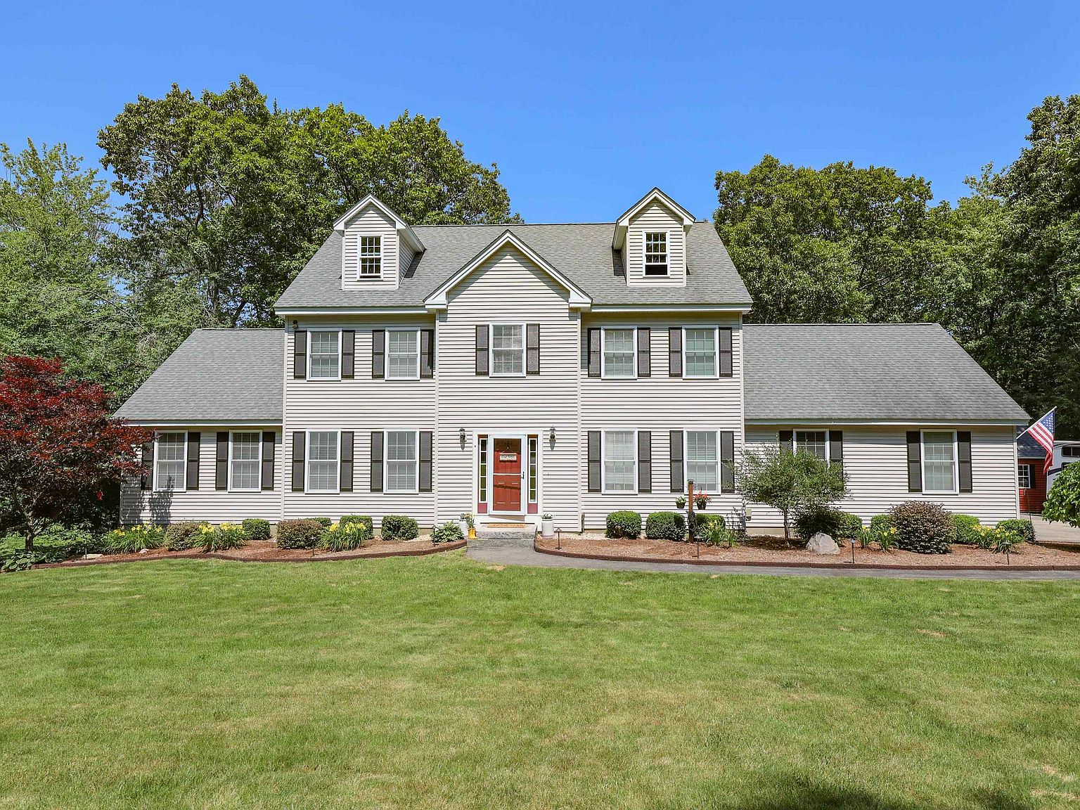 19 Carriage Circle, Mont Vernon, NH 03057 Zillow