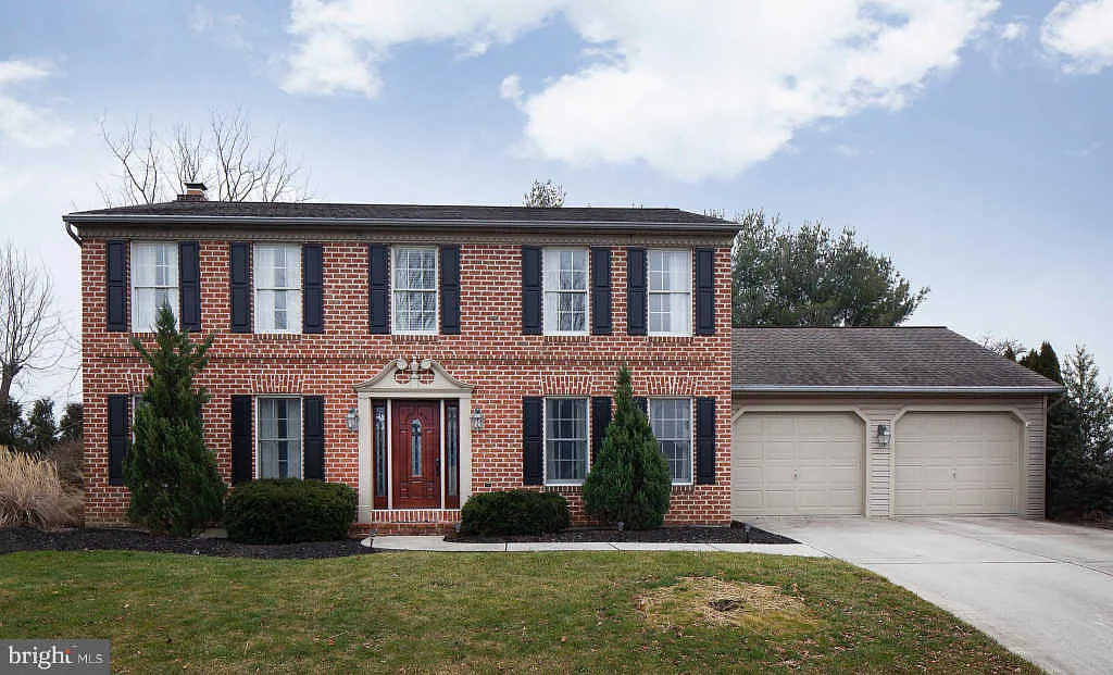 6105 Haymarket Way photo 1