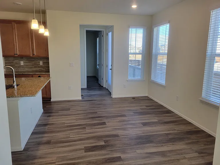 17619 Olive St — Photo 25