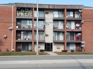 6255 S Mason Ave #2H, Chicago, IL 60638