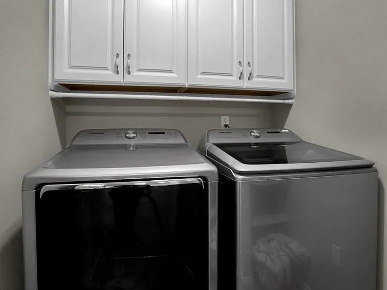 5727 Cross Creek Dr — Photo 14